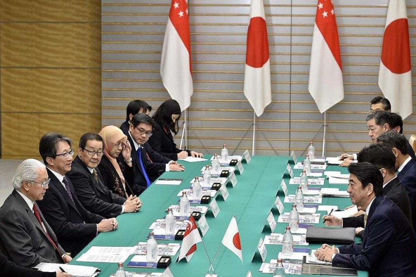 Singapore and Japan urge ratification of TPP