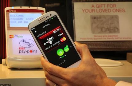Few tapping smartphones to pay