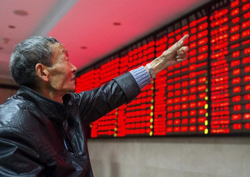 China stocks down 6.4%, lowest level since Dec 2014