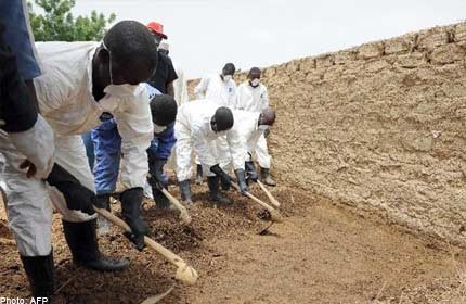400 children dead in Nigeria's 'worst lead poisoning in history'
