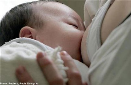 Breastfeeding tied to stronger lungs, less asthma