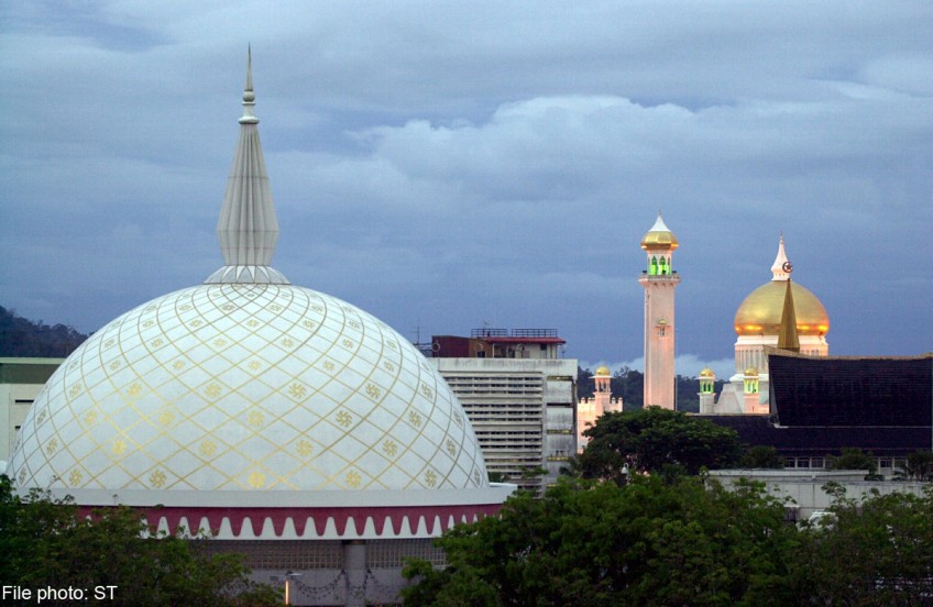 Brunei delays introduction of tough Islamic law