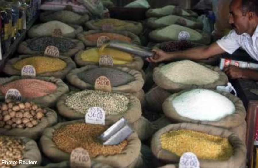 India extends ban on export of pulses