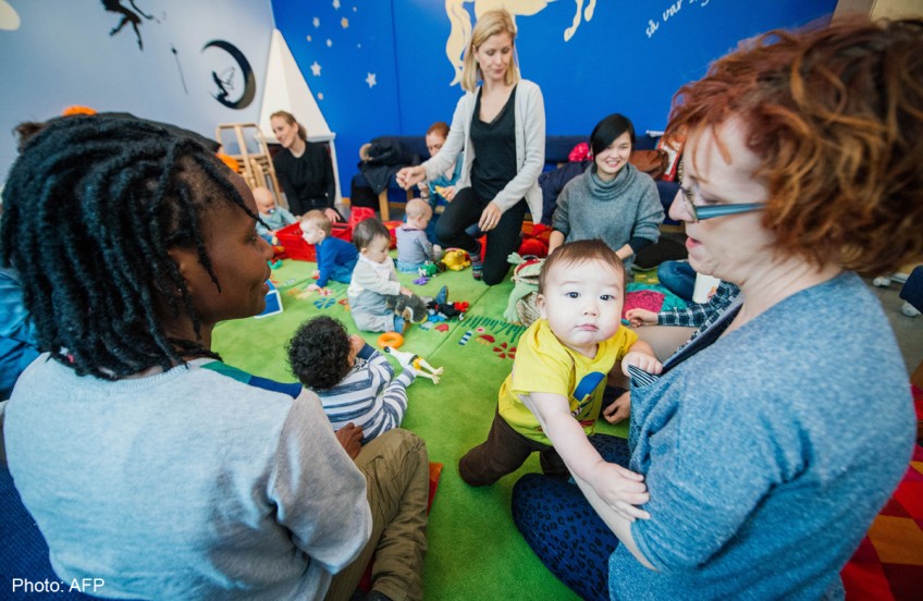 Baby groups help immigrant mums integrate in Sweden