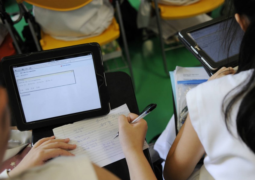 Laptops in class: Learning aid or distraction?