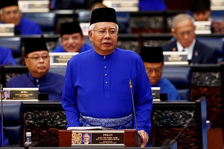 Malaysia PM Najib promises $494 million raise for civil servants ahead of polls