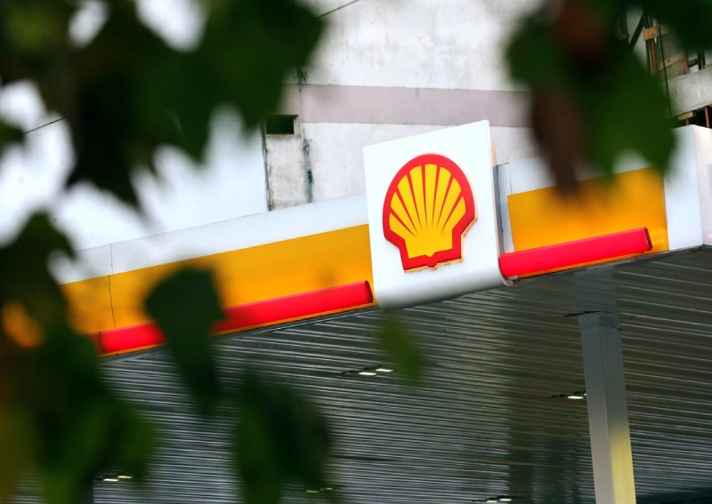 Shell to trial use of hydrogen fuel cells for ships in Singapore