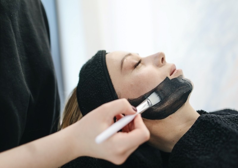 10 pampering beauty treatments to spoil mum on Mother’s Day