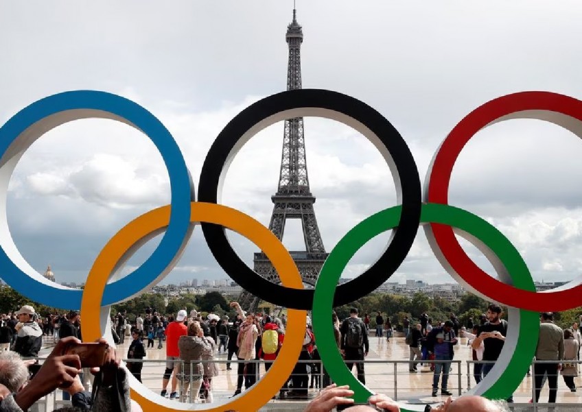 Fake volunteers hope to disrupt Paris Olympics