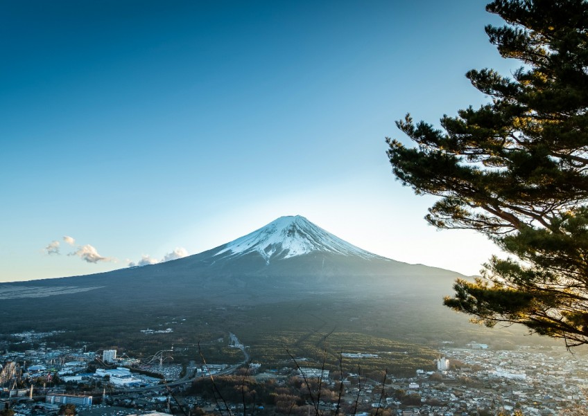 Japan introduces new climbing regulations for Mount Fuji
