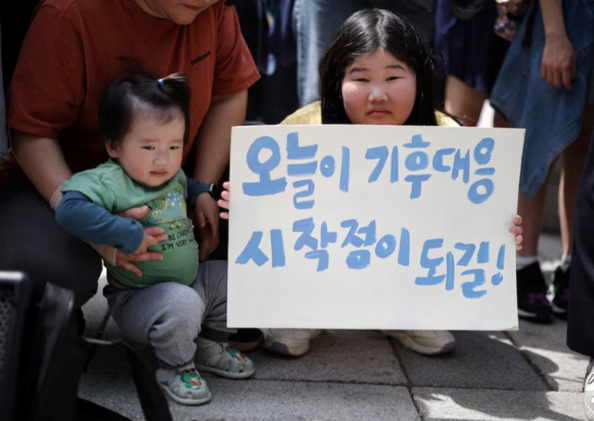 South Korean court hears children's climate change case against government