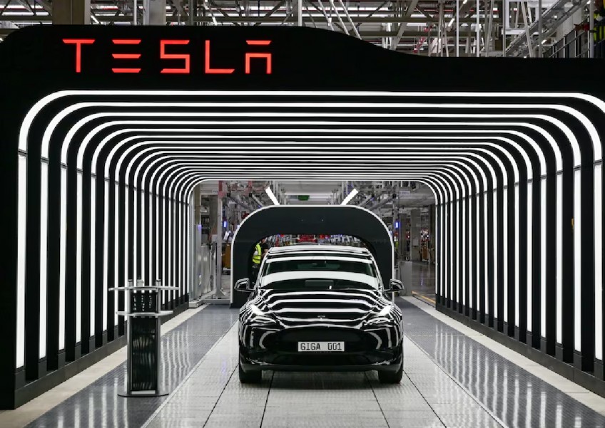 Tesla scraps low-cost car plans amid fierce Chinese EV competition