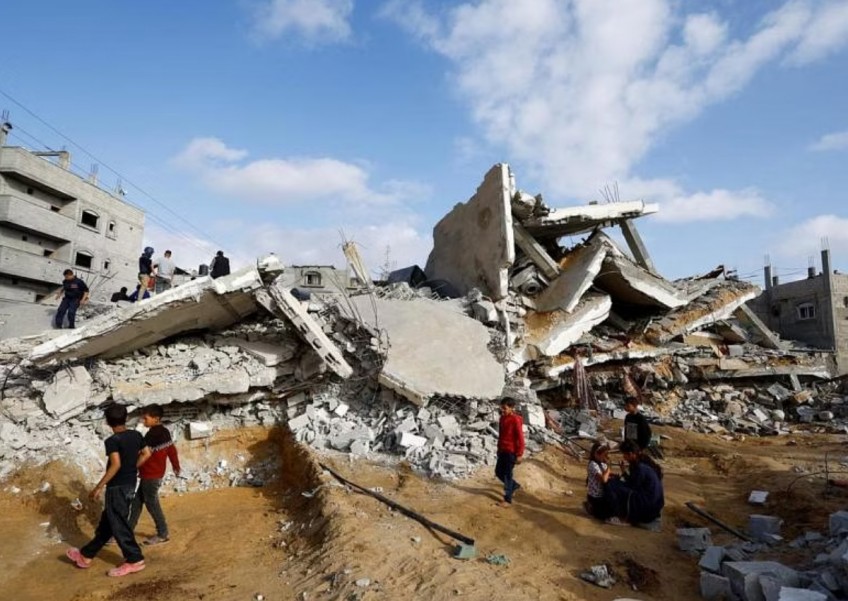 In an internal memo, some US officials say Israel may be violating international law in Gaza