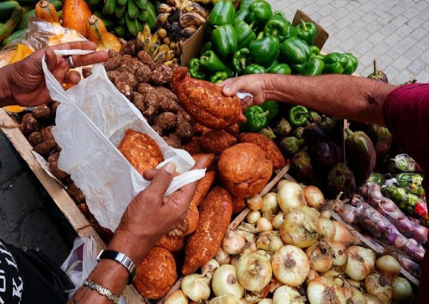 World food price index rebounds from three-year low, says UN agency
