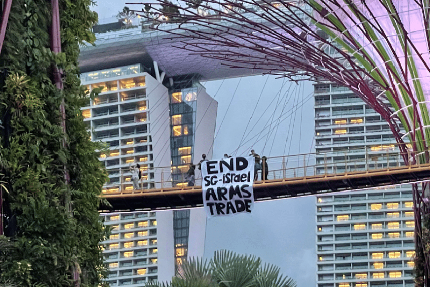 Police investigating protest banner incident at Gardens by the Bay