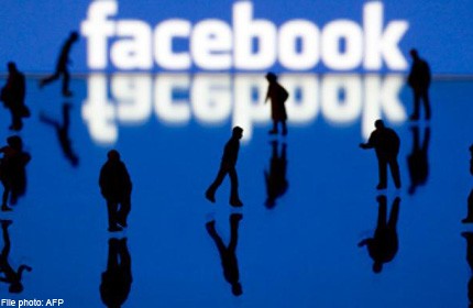 Facebook boosts connections, not happiness: Study