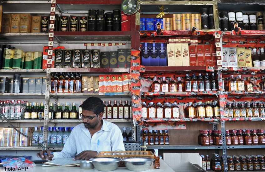 Indian state of Kerala announces alcohol ban