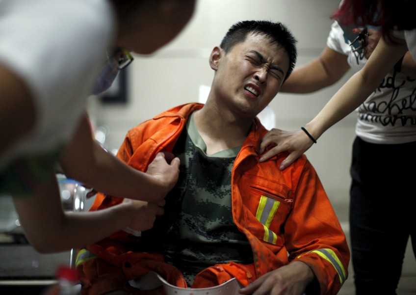Huge blasts leave scores dead, hundreds injured in China