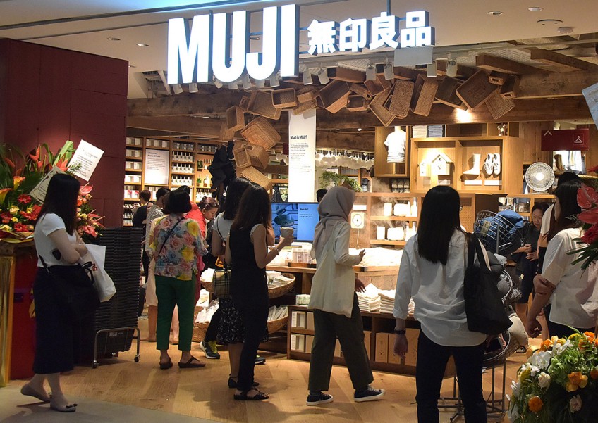 Muji to cut prices on 40% of its goods in January