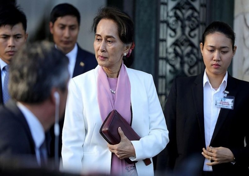 Myanmar leader Aung San Suu Kyi confirms contesting for second term