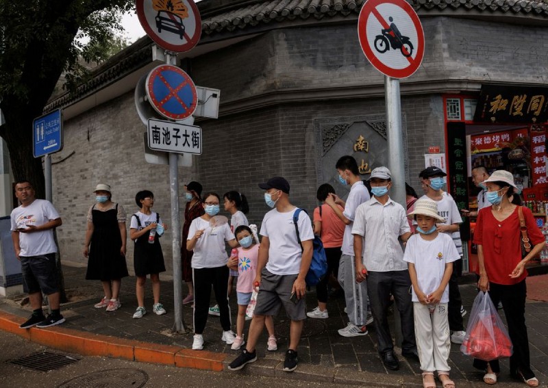 Several cities in China add Covid-19 curbs as millions still under lockdown