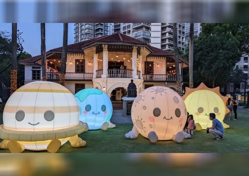 8 Mid-Autumn Festival activities with giant lanterns, a Tsum Tsum tunnel and more