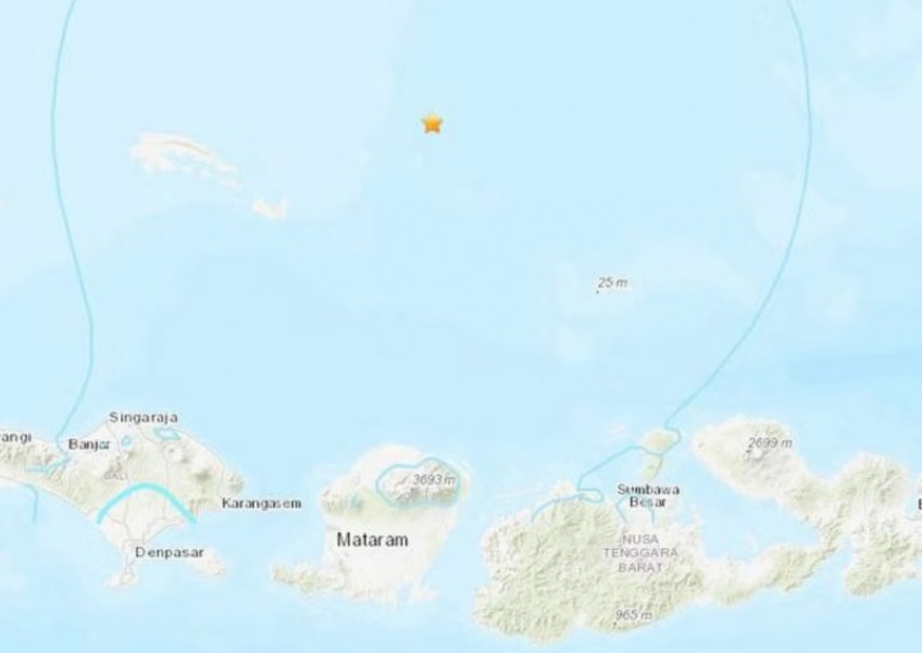 Earthquake of magnitude 7.1 strikes Bali Sea, guests in Kuta hotel flee rooms after feeling tremors