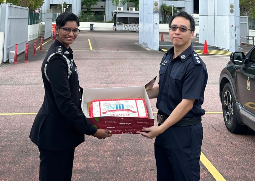 No borders: ICA receives surprise cake from Malaysia's Immigration Department to celebrate Singapore's birthday