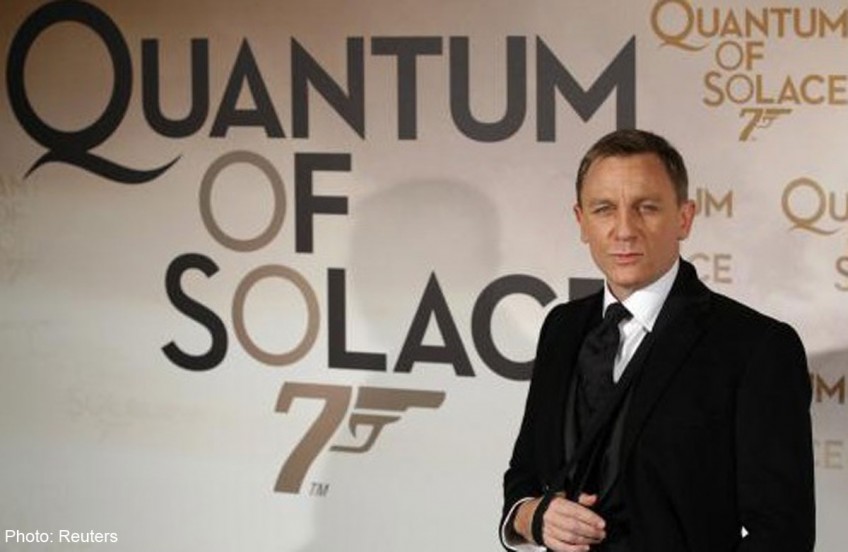 Liver and let die: James Bond was an alcoholic: Study