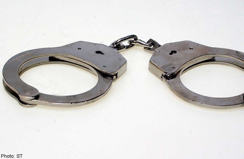 Police arrest 2 teens for suspected motorcycle theft