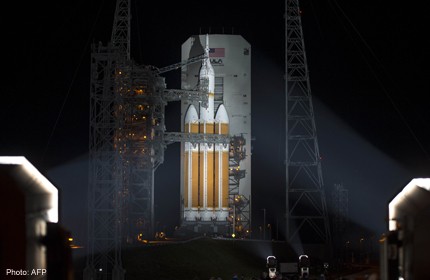 Wind gusts delay NASA's deep space capsule Orion launch