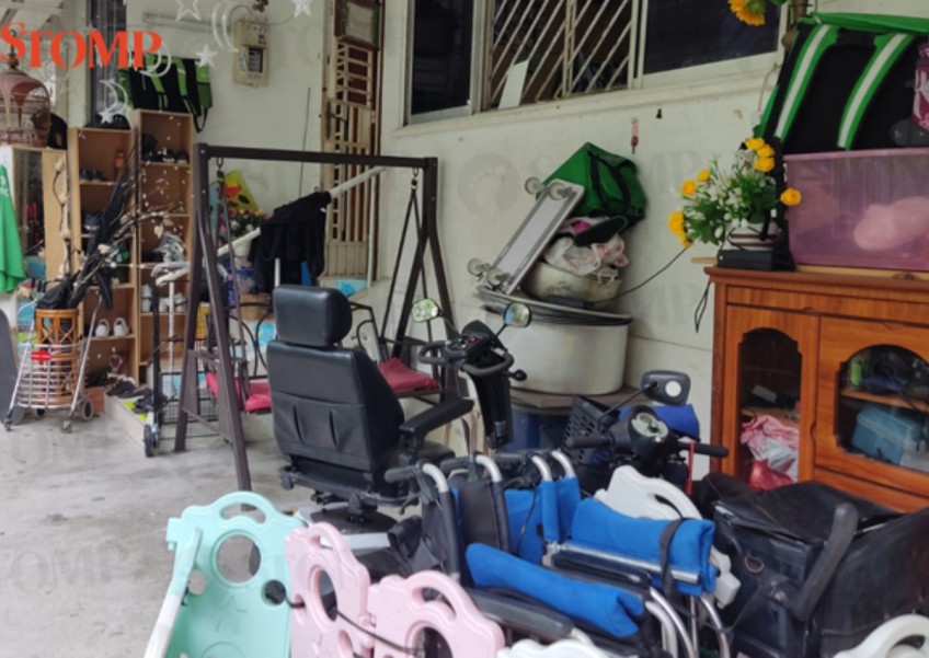 Hougang resident gets final notice to remove clutter from common areas within 7 days