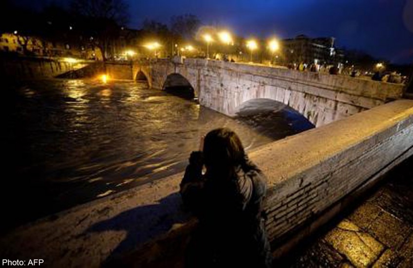 Italy hit by flooding, snow, windstorms