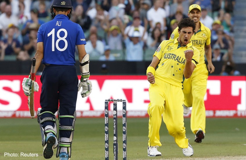 Cricket: Aussies enjoy gloat as England wilt