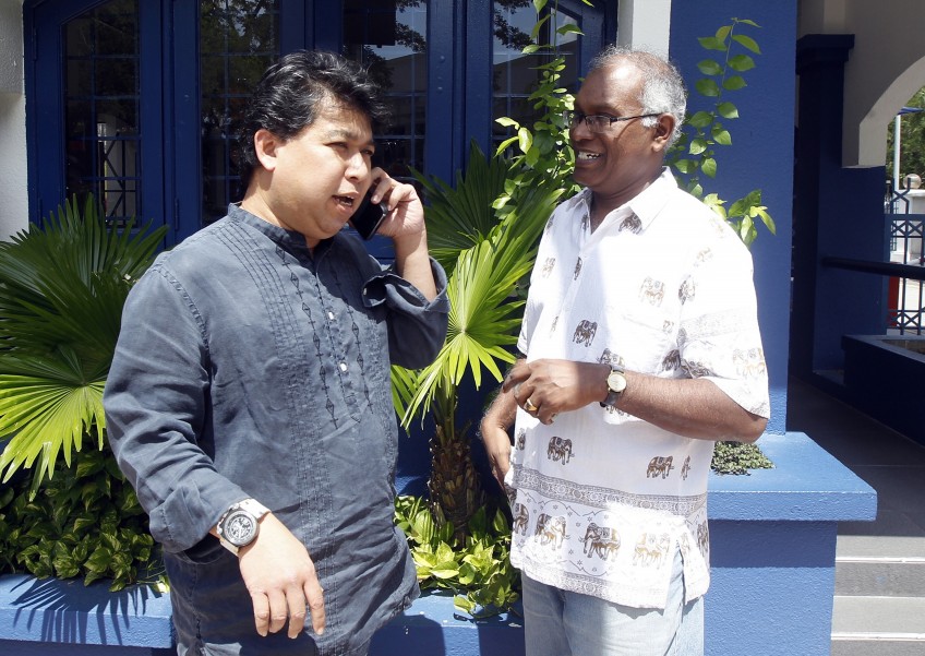 Malaysian journalists asked to give statements on graft probe involving Najib