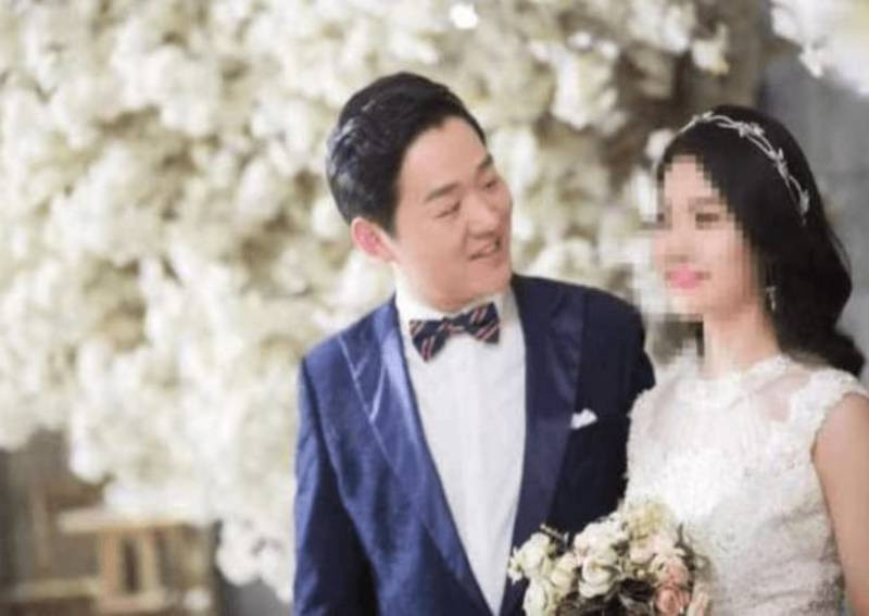 Young China doctor dies after postponing wedding to fight Covid-19 in front line