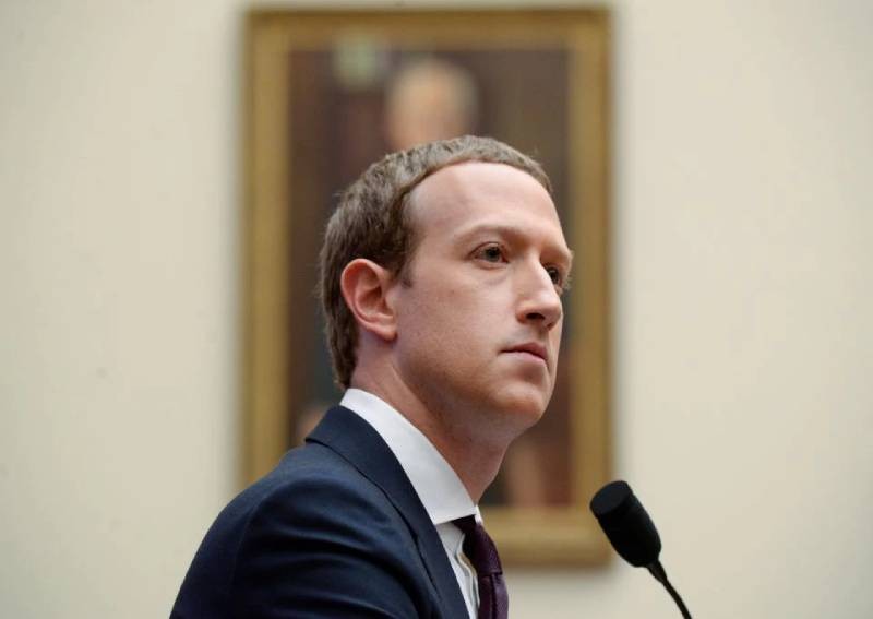 All in a day: Zuckerberg loses $39b, Bezos set to pocket $27b