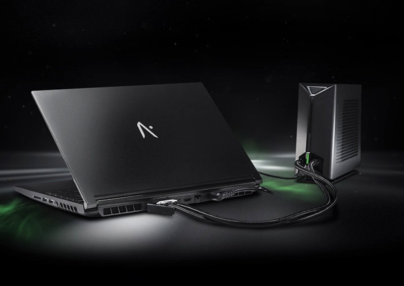 Aftershock leads with one of the world's first liquid-cooled hybrid portable laptop