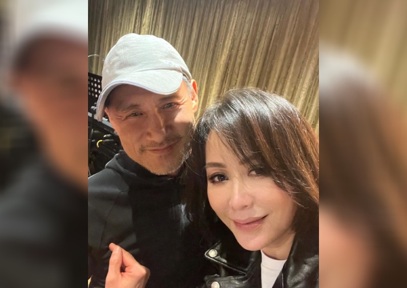 Jacky Cheung and Carina Lau poke fun at each other after singing classic duet together