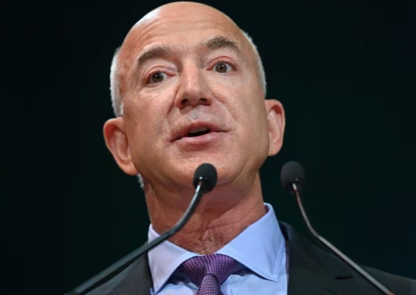 Bezos to sell up to 50 million Amazon shares by Jan 31 next year, filing shows