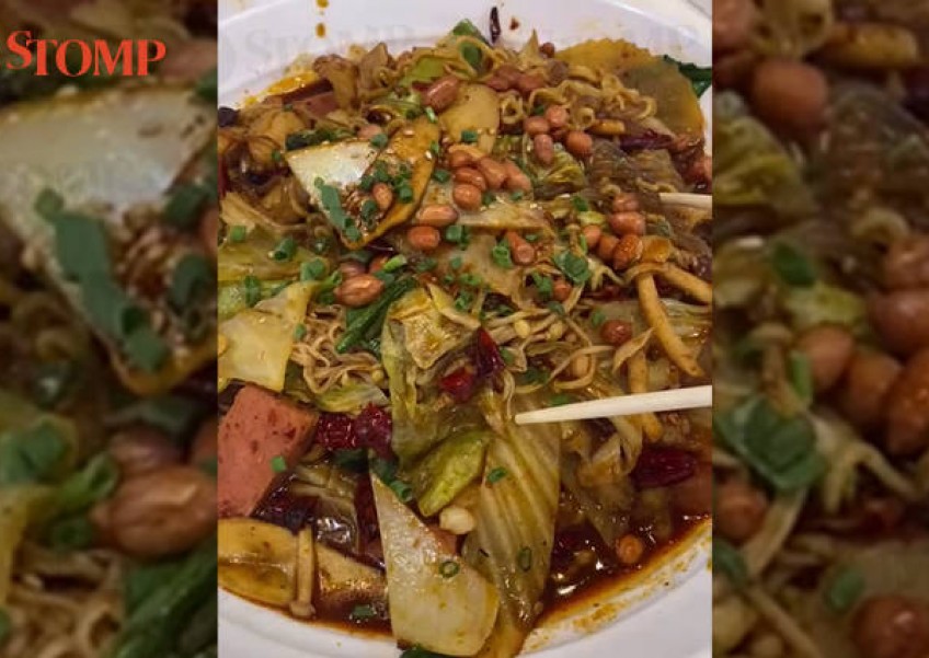 Yishun mala stall adds 2 surcharges for CNY, surprising diner