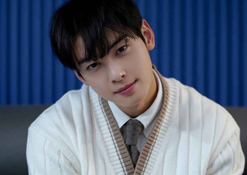 Friends don't understand why you like Cha Eun-woo? Change their mind with these scenes