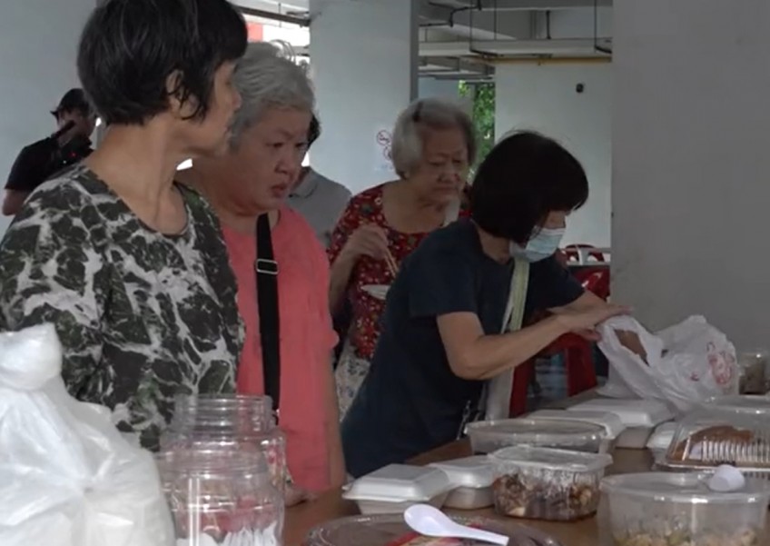 Final reunion: Over 60 Bedok residents in 'Singapore's friendly neighbourhood' gather on last day of CNY amid numerous complaints
