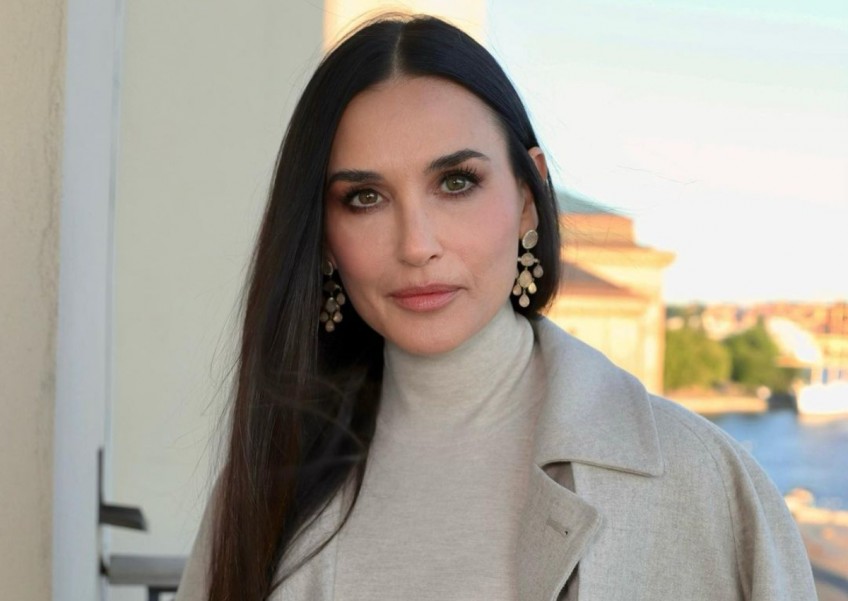 Demi Moore urges families of dementia sufferers to 'let go' of the person they used to be