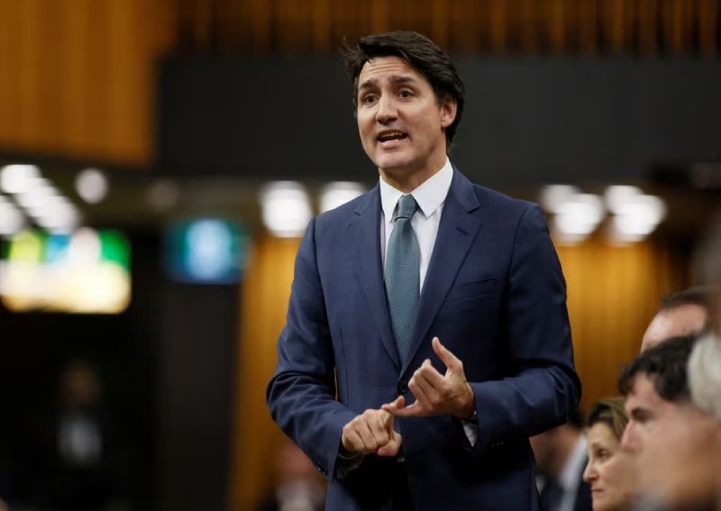 Trudeau condemns mosque attack, says Islamophobia 'has no place' in Canada