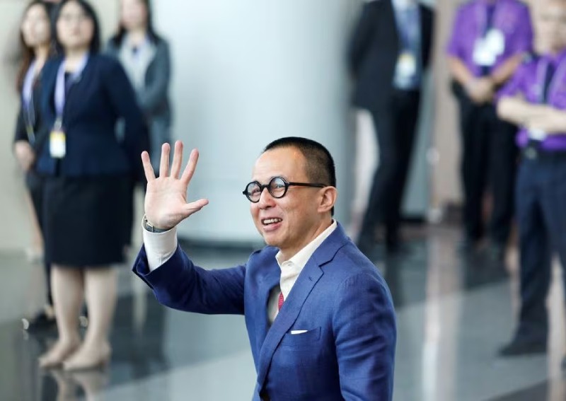 Hong Kong billionaire Richard Li seeks to sell asset manager PineBridge: Sources