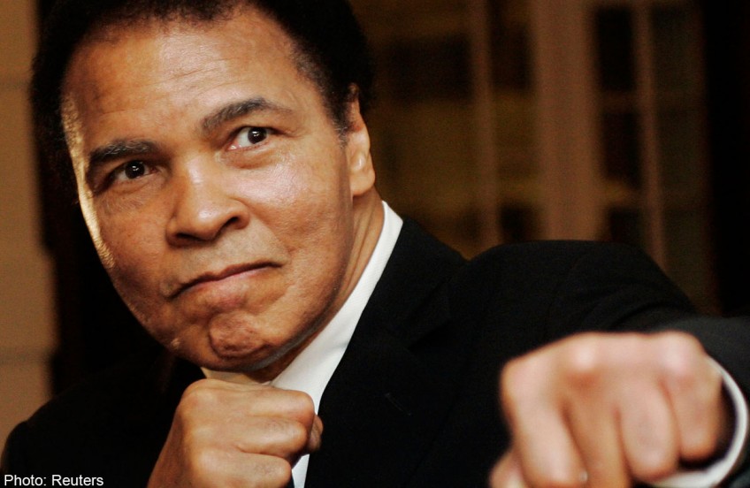 Boxing: Ali back in hospital for follow-up care