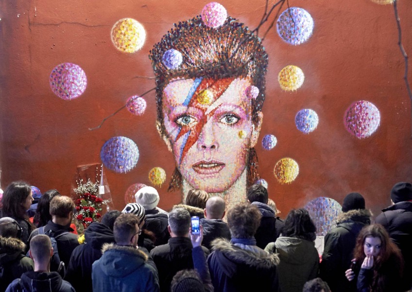 Bowie music videos break view record after death