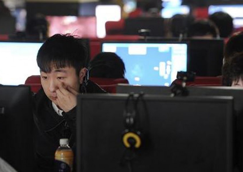 China takes 5,500 porn, violent apps offline - Xinhua