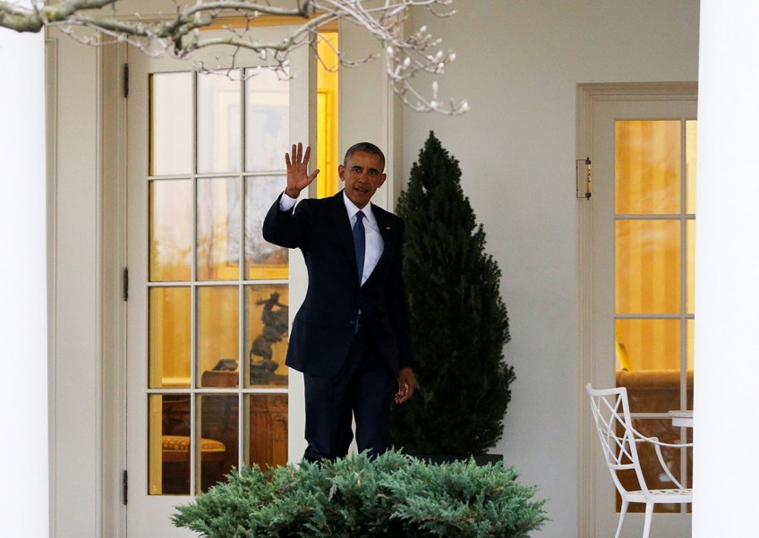 Obama leaves Washington for California vacation